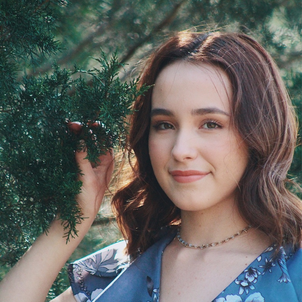 Meet your Posher, Maya B